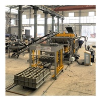 Machine de fabrication de briques creuses en béton HF Qt12-15, machine de fabrication de blocs creux en ciment entièrement automatique avec système hydraulique, fabricant