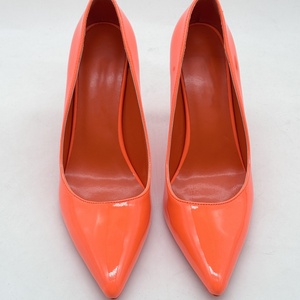 <span class=keywords><strong>Scarpe</strong></span> con <span class=keywords><strong>tacco</strong></span> a spillo a punta di alta qualità da donna con <span class=keywords><strong>tacco</strong></span> alto pump di lusso da donna con fondo arancione in vernice - Product Image 2