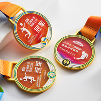 Médaille en métal de cristal de sport personnalisée avec corde colorée Crystal Award Football Basketball Marathon Badminton trophée en métal