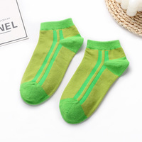 Chaussettes courtes invisibles en coton rayées à motifs étoiles et cœurs, style européen et américain, fines, absorbantes, pour femme, usage quotidien, été
