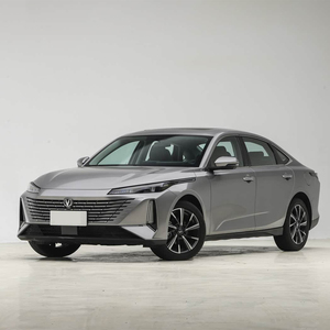 China nuevo y usado 2024 Changan EADO sedán 4 puertas 5 asientos coche de gasolina con 1,4 T GDI DCT gasolina barata R16 tamaño del neumático - Product Image 2