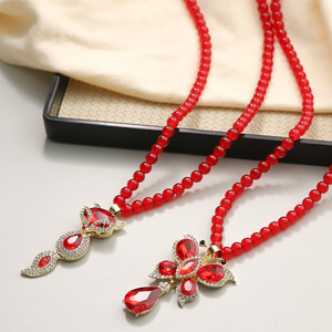 Retro Red Crystal Necklace Flower Pendant Zinc Alloy Party Jewelry Fashion Sweater Chain - Product Image 3