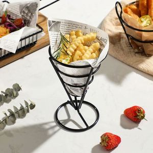 Panier à collation créatif en fer de style américain, égouttoir en métal, plateau de service pour la maison et la cuisine, idéal pour le poulet frit - Product Image 1