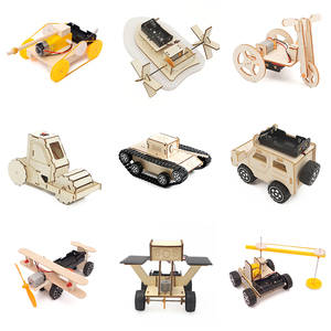 Vente en gros usine : Kit de modélisme 3D en bois de véhicules solaires, ensemble de puzzles scientifiques STEM sur le thème des chars, jouets de voiture télécommandés en bois DIY pour enfants - Product Image 2