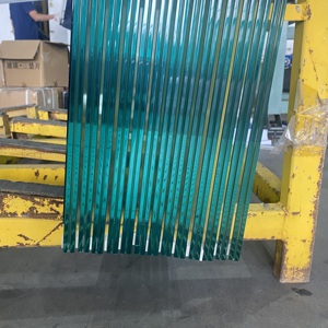 Verre de sécurité stratifié transparent à haute transmission, résistant aux impacts, pour la construction intérieure et extérieure - Product Image 2