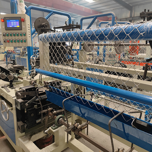 Machine de clôture à mailles de chaîne à double fil entièrement automatique à grande vitesse Fabricant de maille de filet de diamant - Product Image 4