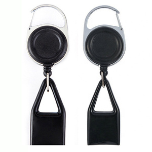 Accesorio Portacredencial Retráctil de Silicona Prémium Más Vendido con Patrón de Clip para Encendedor y Llavero - Product Image 2
