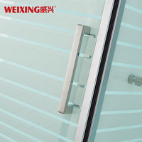 Nouvelle cabine de douche coulissante moderne en verre trempé givré à rayures avec cadre en alliage d'aluminium pour salle de bain