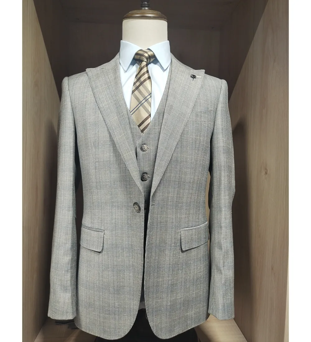 Hot Fashion Slim Fit Blazer 3 Pcs Set Wedding Peaked Lapel Wedding Prom Formal Fit Men's Suit