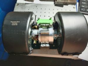 8EW009158-071 Moteur de ventilateur 24V Voltage Heater Fan pour <span class=keywords><strong>Mercedes</strong></span> Benz Truck Model 18308708 0130063514 Manufacturing - Product Image 4