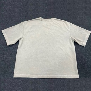 Produzione OEM/ODM Personalizzata: T-Shirt Oversize in Cotone 100% Organico, Vestibilità Boxy, Effetto Invecchiato con <span class=keywords><strong>Stampa</strong></span> Grafica - Product Image 2