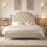 Lit double de style américain moderne et luxueux de 1,8 m en bois massif avec dossier en cuir souple, lit français haut de gamme pour chambre principale