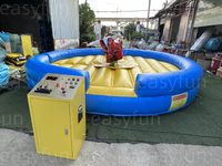 Machine de jeu de taureau gonflable commerciale en tissu souple, attrayante, avec matelas rond imperméable de 5M, pour la location d'événements, à vendre