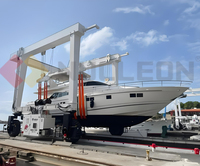 Lève-bateaux marin pour l'entretien et le mise en eau des yachts