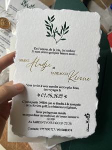 Invitations de <span class=keywords><strong>mariage</strong></span> typographie élégant bord irrégulier avec <span class=keywords><strong>texte</strong></span> typographique sur papier de coton blanc cartes de menu typographie personnalisé - Product Image 3