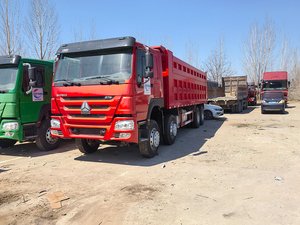 Le camion lourd HOWO TH7, avec quatre, quatre, et huit roues, est un camion résistant spécialisé pour la construction urbaine - Product Image 2
