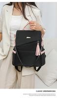 Sac à dos quotidien tendance et léger avec compartiment intérieur spacieux pour articles quotidiens, pendentif pompon et fonction de conversion double usage