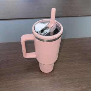 Vaso de botella de agua de acero inoxidable con recubrimiento en polvo de 40oz personalizado Vaso aislado de 40oz con mango <span class=keywords><strong>y</strong></span> pajita - Product Image 5