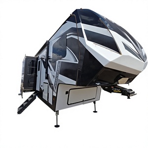 Prêt à être expédié : Caravane de voyage moderne d'occasion 2021 Dutchmens Voltage 3615 avec capacité pour 8 personnes et suspension indépendante - Product Image 1