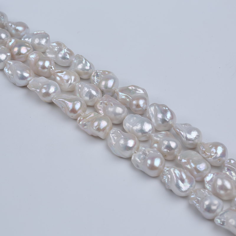 tahiti baroque pearl