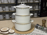 Offre Spéciale – Pot à Soupe en Céramique de Luxe Doré à Double Anse avec Couvercle – Petit Pot en Céramique pour Servir – Vente en Gros
