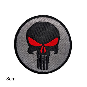 Toppe Ricamate Tonde Ecologiche in Tessuto da Cucire con Motivo Teschio Punisher Tattico - Product Image 6