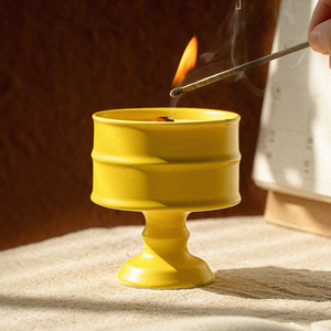 Bougie d'aromathérapie artisanale en cire <span class=keywords><strong>de</strong></span> soja, dans un pot en céramique à <span class=keywords><strong>pied</strong></span> haut, au design moderne, longue durée, pour la maison et la chambre, idéale pour les fêtes <span class=keywords><strong>de</strong></span> Diwali - Product Image 3