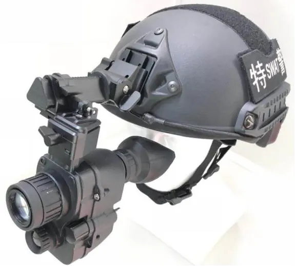 Head-mounted/handheld small low-light/infrared thermal imaging fusion night vision device