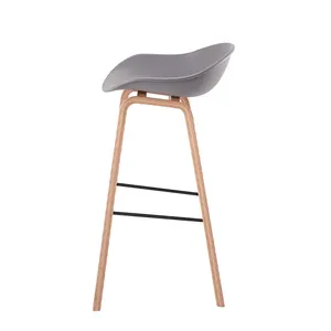 주문을 받아서 만들어진 디자인 안락한 낭만주의 실내 장식 단단한 나무 막대기 의자 간단한 뒤 높은 막대기 의자