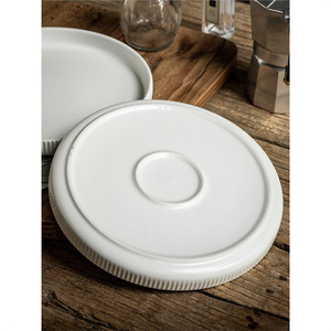 Plato de cerámica con rayas blancas, ideal para Instagram, plato minimalista de 8 pulgadas para bistec, pastel, fruta, postre, ensalada, cena estilo occidental - Product Image 4