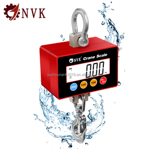 Báscula Colgante Manual NVK 100-300kg con Gancho de Acero Inoxidable 304SS, Carcasa de Nylon, IP68, Pantalla LCD Roja Óptica, Precisión de 0.05kg, Batería de Litio de 3.7V y 4000mAh - Product Image 1