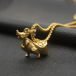 Hip Hop Rock Animal <span class=keywords><strong>Souris</strong></span> Voler Riz Punk Pvd En Acier Inoxydable Étanche Pendentif De Mode Bijoux Colliers pour <span class=keywords><strong>Hommes</strong></span> Homme En Gros - Product Image 4