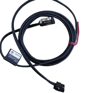 หัวเซ็นเซอร์เลเซอร์ LV-S71 LV-S72 LV-S61 LV-S62 LV-S41, แบบ Spot Thrubeam, ขนาดเล็ก มาตรฐาน ใหม่และของแท้ LV-S71 KEYENCE LV-S71 LV-S7 - Product Image 1