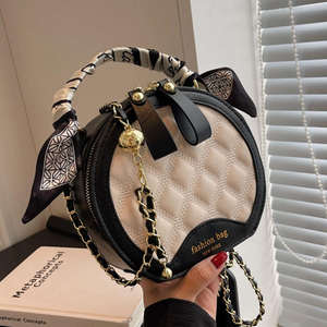 Nouveau sac à main tendance pour femme, sac à bandoulière de haute qualité pour femme, sac à main rétro à rabat - Product Image 1