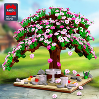 Mainan Blok Bangunan Plastik ABS Set Perakitan DIY Puzzle Pemandangan Jalanan Anak-anak Kompatibel dengan Model Pohon Sakura