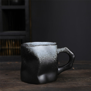 Mug vintage en céramique artisanale, tasse à café ou à lait en argile amusante, poterie rétro avec une capacité de 280 ml, idéal pour les cadeaux - Product Image 5
