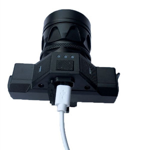 Phare de vélo T6+COB LED rechargeable, lumière avant IPX4, 4 modes, en alliage d'aluminium, charge USB - Product Image 5