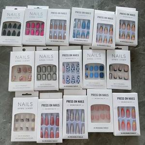 Nuevo estilo moda 24 piezas Prensa en <span class=keywords><strong>uñas</strong></span> de lujo bailarina personalizada <span class=keywords><strong>uñas</strong></span> postizas fábrica personalización al por mayor - Product Image 1