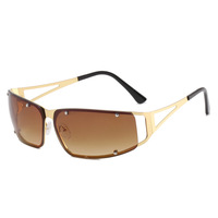 Creux nouvelle femme personnalité européenne et américaine fille chaude Disco lunettes de soleil mode Unique lunettes de soleil de haute qualité