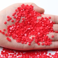 Ventes directes d'usine gelée solide Opaque macaron couleur résine Non Hot Fix pierres cristal strass pour la décoration de vêtement