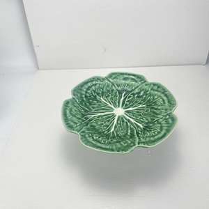 Venta directa de fábrica: platos de cerámica creativos <span class=keywords><strong>en</strong></span> forma de hoja verde elegante para servir ensaladas, aperitivos de frutas - Product Image 3