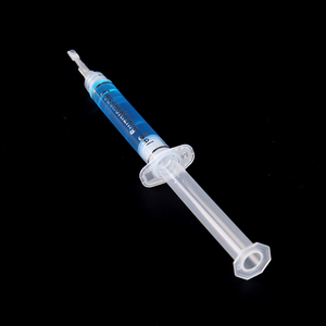 Seringue de gel blanchissant désensibilisant pour les dents de 3 ml, gel blanchissant anti-sensibilité pour le traitement de blanchiment <span class=keywords><strong>dentaire</strong></span> en clinique - Product Image 4