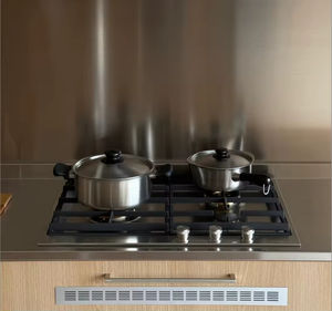 Muebles de Cocina Modernos Personalizados con Detalles en Madera Sólida, Electrodomésticos Integrados, Área de Cocina de Lujo - Product Image 3