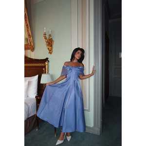 Vestido de Noche de Gala Mavi Midias de Ganchillo con Lentejuelas y Abertura Alta para Eventos Formales - Product Image 3