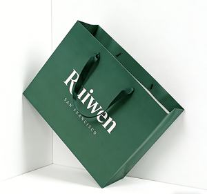 Sacs de courses en papier vert recyclé personnalisés pour vêtements, emballage promotionnel, avec votre propre logo, vente en gros, poignée artisanale personnalisée - Product Image 3