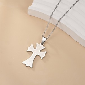 Collier croix en acier inoxydable unisexe, bijou de mode pour usage quotidien, cadeau au design simple et élégant - Product Image 4