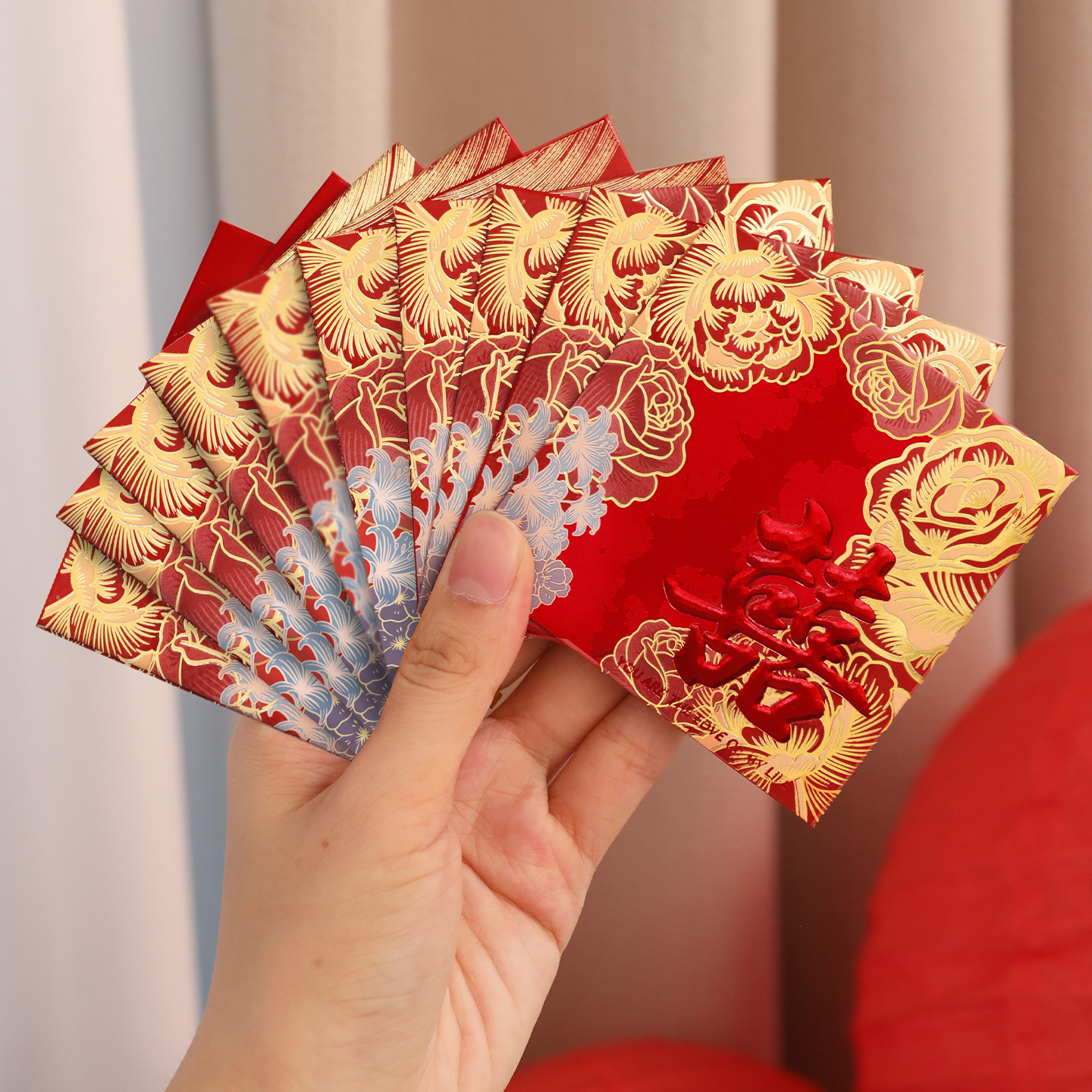 Small flower full moon red envelope
