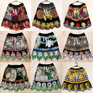 <span class=keywords><strong>Gonna</strong></span> Pohnpei Femminile di Alta Qualità con Motivo Floreale Ricamato, <span class=keywords><strong>Gonna</strong></span> Midi con Vita Elastica, Gonne Casual delle Isole Micronesiane - Product Image 1