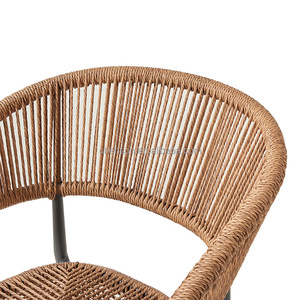 Silla de jardín impermeable para exteriores Silla de mimbre de aluminio Silla de comedor apilable para restaurante Patio - Product Image 4