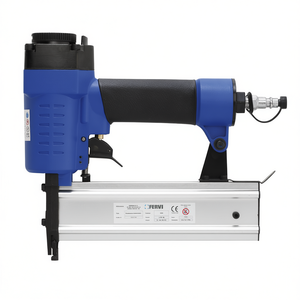 Cloueuse pneumatique Fervi 18 Ga pour charpente en acier et travail du bois - Product Image 2